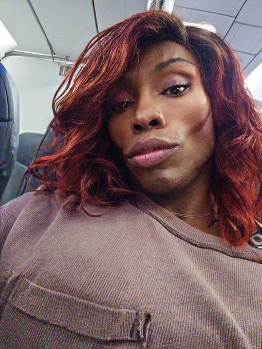 Ugh I feel like a stalker watching this chick eat talk about side right now ....#staystrong #yummy #femalemuscle<a href="/tag/bodybuilding"class="tags"><span>#bodybuilding</span></a><a href="/tag/moretocome"class="tags"><span>#moretocome</span></a><a href="/tag/yummy"class="tags"><span>#yummy</span></a><a href="/tag/staystrong%20"class="tags"><span>#staystrong </span></a>