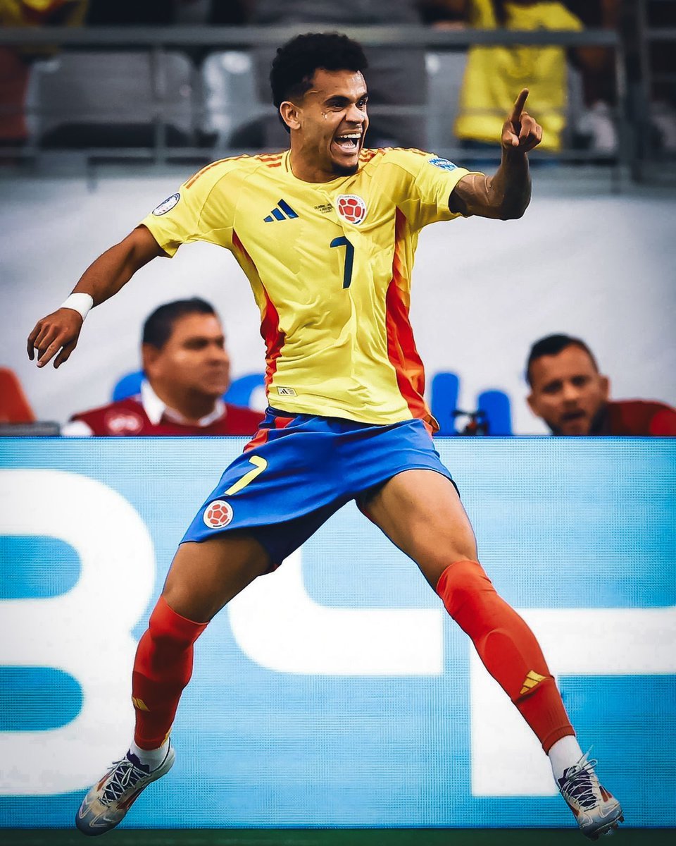 TENEMOS UNA CITA CON LA HISTORIA 💛💙❤️