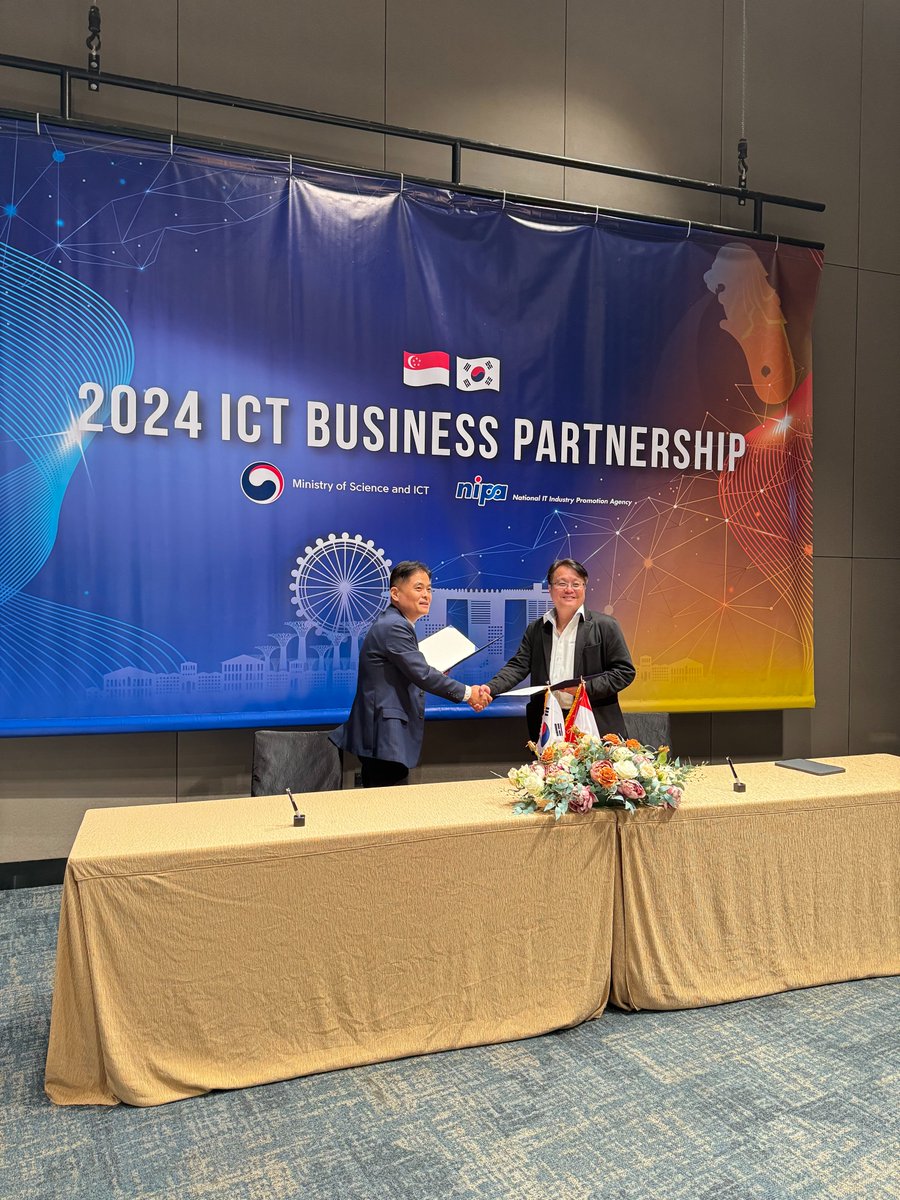 GlobalSignAPAC's tweet photo. Great connections at the '24 Singapore-Korea ICT Business Partnership! We partnered with ZConverter, Inc., a US-based company, but with strong Singapore presence. Their focus on secure #cloud #solutions (#migration, disaster recovery, #DataProtection) aligns well with our vision. https://t.co/MXKu3HDi3m