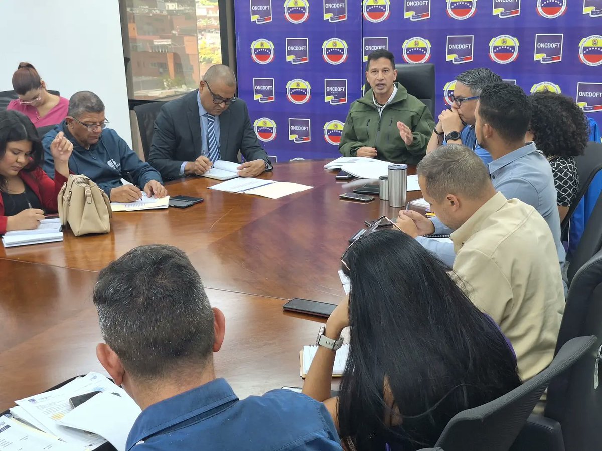 oncdoftvzla2's tweet photo. #10JUL||  Este miércoles, desde la  @oncdoftvzla2, se llevó a cabo una reunión de coordinación con los representantes de entes y órganos de supervisión y control, en la que se presentó el "Plan de Acción y Prevención contra la LC/FT/FPADM 2024-2026".

#PoesiaMundialEnVenezuela https://t.co/7sRzvvl4Vh
