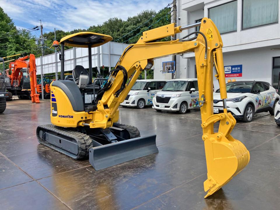tokuworld7980's tweet photo. こんにちは！

【在庫機械のご案内！】[BE2992]
コマツ / PC30MR-5(0.1ｍ3)
2016YR
1,595HR
https://t.co/P9AKv9Bj2g

#ミニユンボ #PC30MR #コマツ #トクワールド #輸出 #中古重機 #中古 #重機 #建機 #販売 #買取 #愛知県 #春日井市 #重機買取 #ユンボ買取 #建機買取 #解体 #道路 #舗装 #工事 https://t.co/tJpnDGPxWs