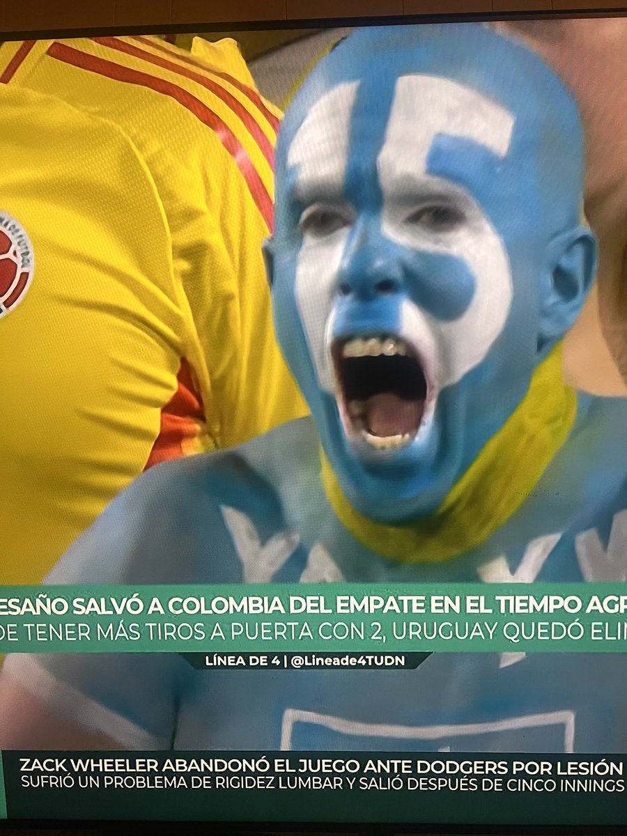 lifeinstylestl's tweet photo. I bet this is the last time this guy paints himself blue…. 🤣😂🤣😂 #ColombiaVsUruguay https://t.co/46C1Qek6Mc