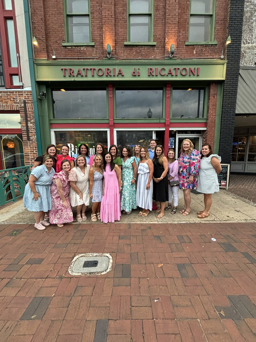 cullmanprimary's tweet photo. Our leadership team retreat was filled with intentional relationship building and establishing common goals  while prioritizing positive energy from The Energy Bus. We are excited to welcome the 2024-2025 school year as a Pre-K-2nd grade school. #bestwe https://t.co/4VDAcR3M9T