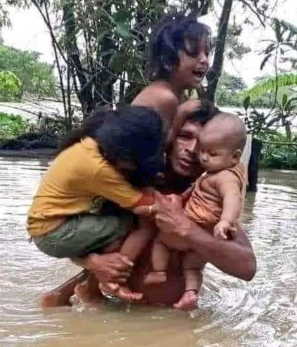 gurubanaarasi's tweet photo. ज़िंदगी का सब से कीमती लम्हा वो होता है, 

जब कोई आप को कहता है...☺️

I know your #father, 

He was a great man 💕 https://t.co/FoiCzGKnkR