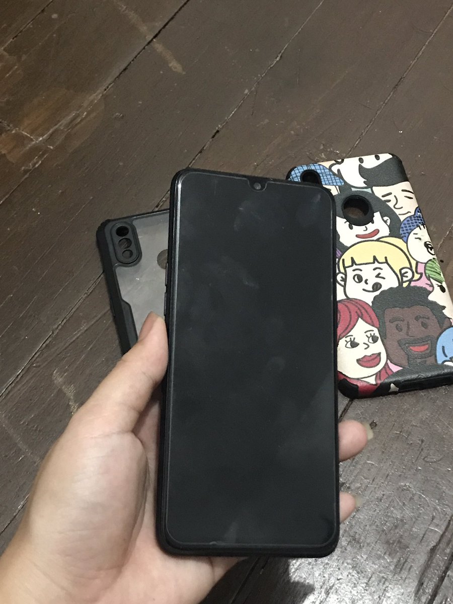 heeshaeee's tweet photo. Selling my extra phone Realme 3 pro for only 4000 pesos
-128GB
-free phone and tempered
-no issue
RFS- need funds
-libre kona padala☺️ https://t.co/BfLKgnSV67