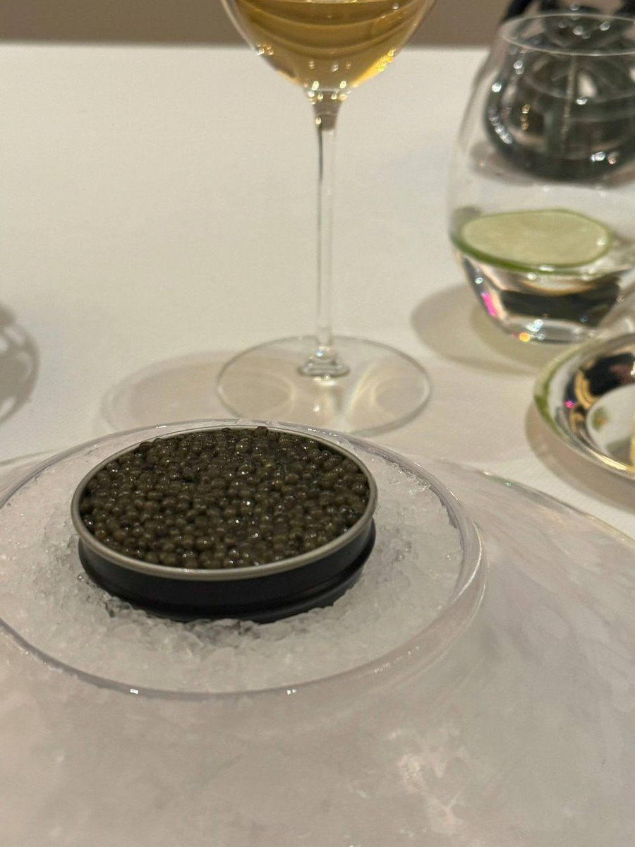 There ‍is ​no  job ᠍that ​is ᠍not  hard, ‍and ⬝there ᠎is no ⳿age ᱸwhen ﾞyou ﾠshould ​not  work ᠎hard. ﾠLife ﾠis about making ᠎choices, ﾞeither struggle ⳿or ﾠendure.