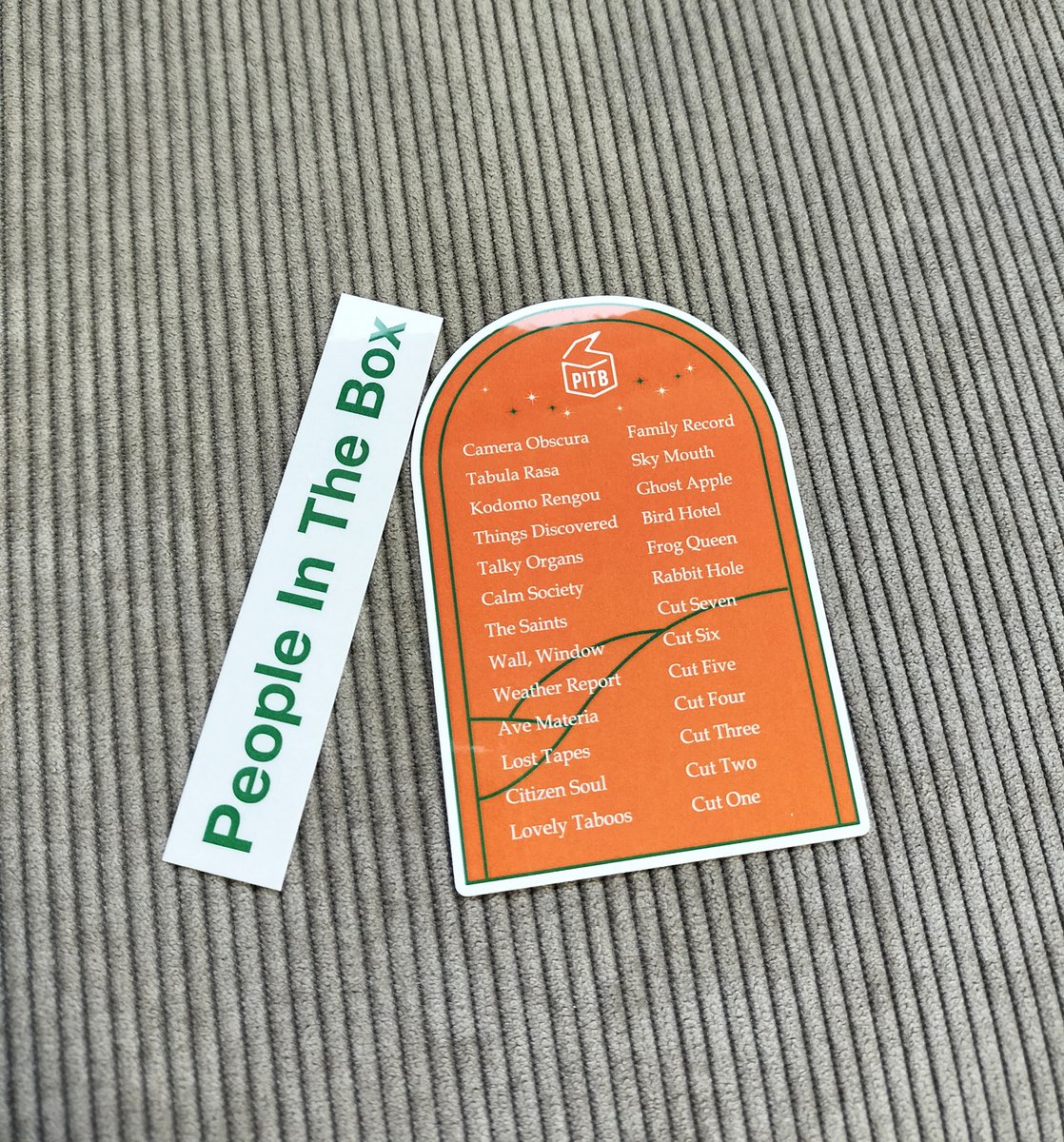 People In The Box Web Shopからのお知らせ - 今夜19時より新グッズの