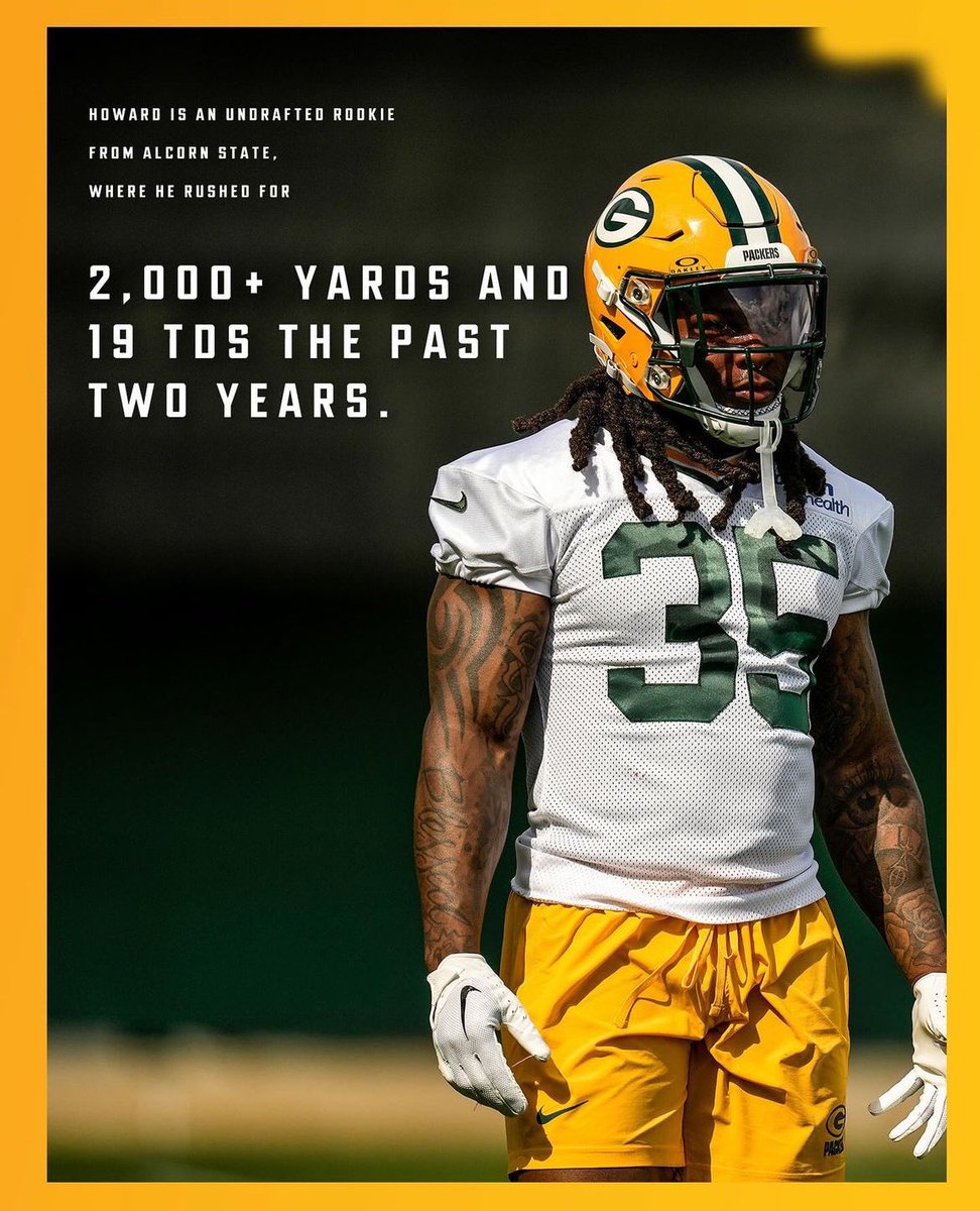 J_Smith2121's tweet photo. As we begin the countdown to the @packers training camp, we would like to send sum positive energy &amp; positive vibes to our guy Jarveon Howard ⏳⏳⏳ https://t.co/I86DmxfFQF