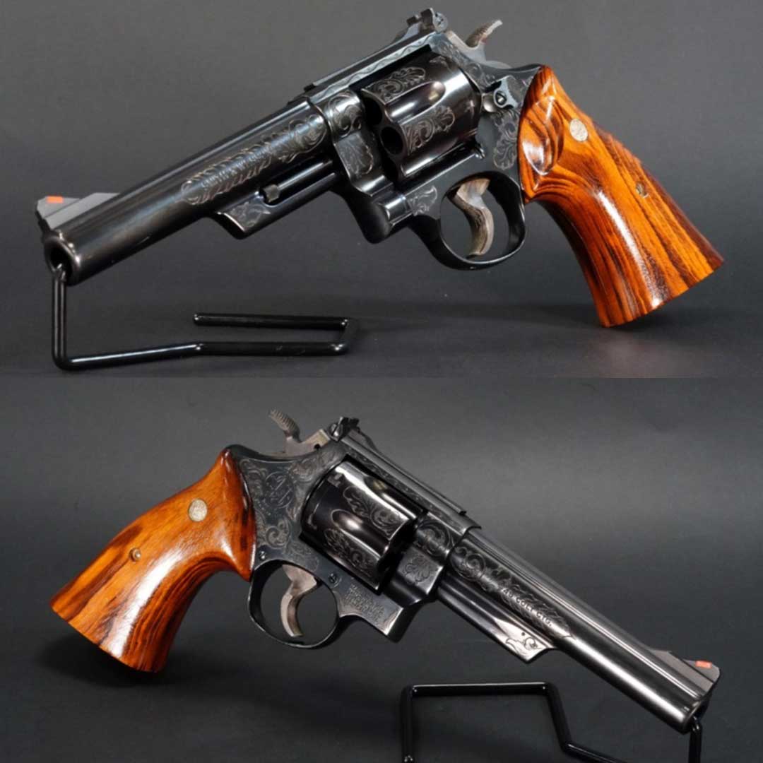 GunBroker's tweet photo. This Smith & Wesson 25-5 Factory Engraved, #doubleactionrevolver with Serial AJJ8702, features factory S&W Blue finish, 6" barrel chambered for .45 Long Colt cartridge, & comes w/ a set of smooth Goncalo-Alves target grips ...
๐๏ธ https://t.co/IdmU7xqRtA
#WheelgunWednesday https://t.co/uUprgb58ce