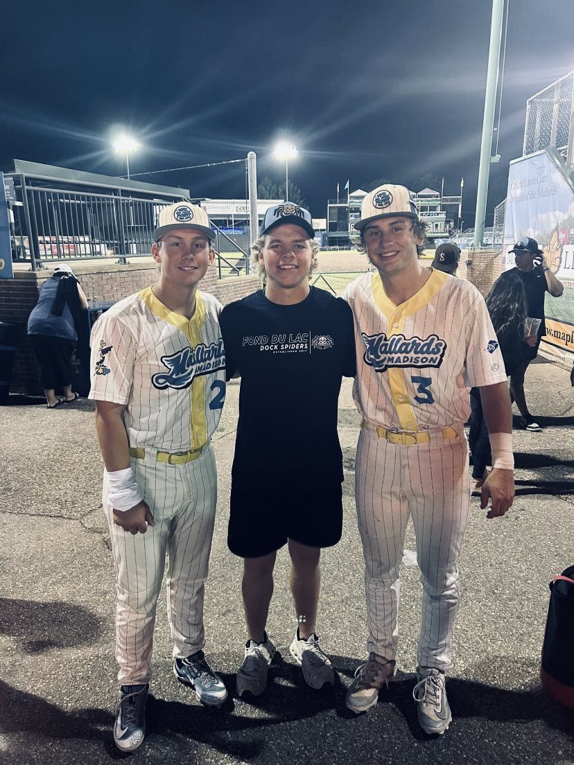 GRB RAYS BASEBALL tweet media