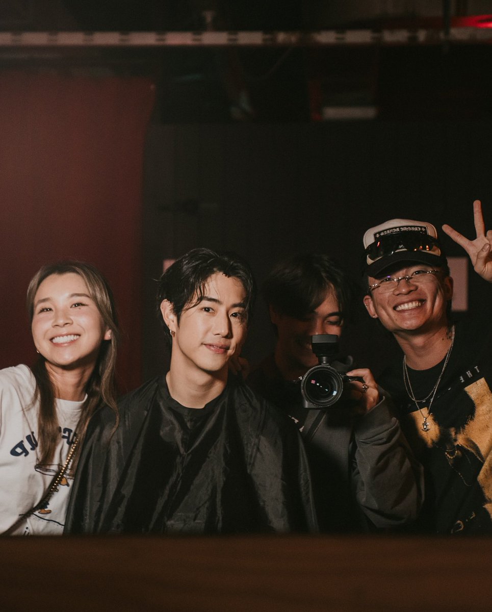 withyoumarktuan's tweet photo. 240711 Make up artist shares photos of Mark

“In Chile with @marktuan 🌶️🌶️🌶️”

MARK TUAN IN CHILE
#theotherside_Santiago
#theothersidetour
#MarkTuan #Mark #段宜恩 #마크 
@DNAmngmnt https://t.co/hd6Sy5aFIC