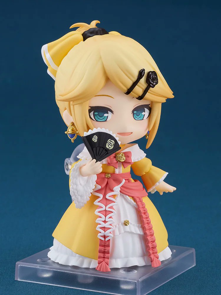 gsc_kahotan's tweet photo. ／
さあ、ひざまずきなさい！
＼
￣￣￣￣￣￣￣￣￣￣
ねんどろいど
鏡音リン 悪ノ娘Ver.
＿＿＿＿＿＿＿＿＿＿
⚙https://t.co/hGOenHaI0l

グッスマ公式ショップでの
ご予約は9月4日（水）まで✨️

#鏡音リン #悪ノP #悪ノシリーズ 
#グッスマ #ねんどろいど https://t.co/SRIfFpKJuM