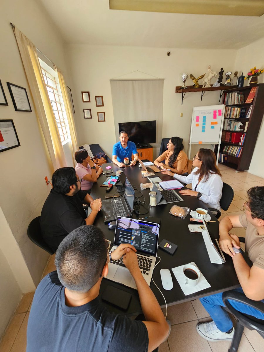 Reunión de plantación anual del equipo de trabajo de la #FHRM

#hemofilia #HemofiliaMX #HemofiliaMéxico
