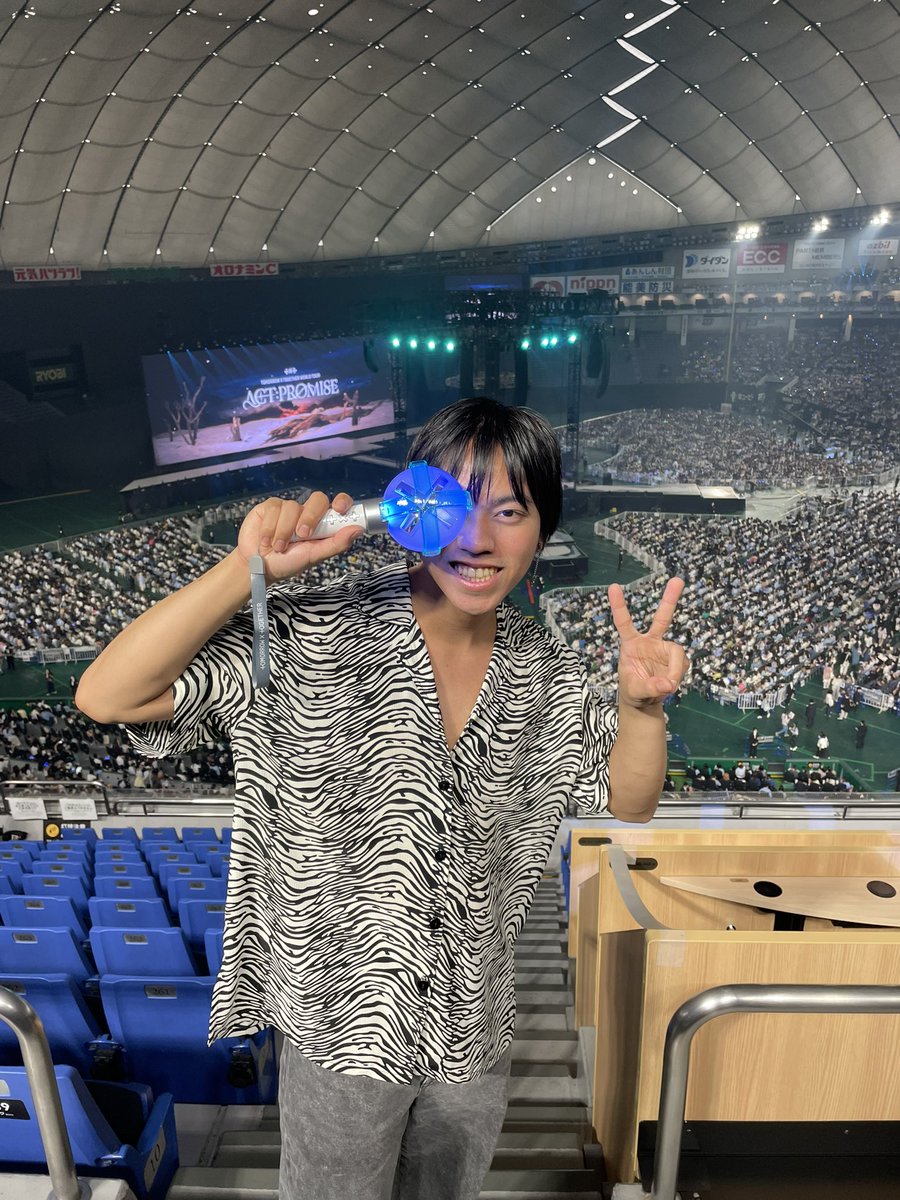 kurt · ‧₊˚✦⋆ ia indefinitely tweet media