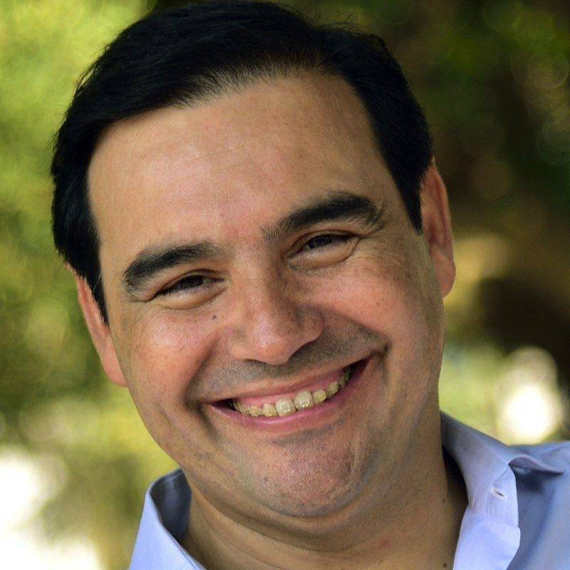 desaparecidaorg's tweet photo. Sr. Gobernador @gustavovaldesok :
Le pedimos que Loan aparezca!!!
Loan desapareció en su provincia, a Loan no se lo tragó la tierra!😞😢😢 
Pedimos a todos nuestros seguidores hacer que este mensaje le llegue al gobernador🙏  
Y Loan, Dónde está??

#CasoLoan #LoanDaniloPeña https://t.co/DDAllMWTTH