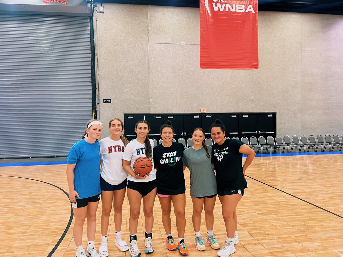 NYBBallAcademy's tweet photo. From practice ➡️ to team dinner. 

Excited for these girls for the opportunity to be here. Wouldn’t want to be able to see any other group grow together and go through this together! Lets go! 

Day 1 tomorrow 
🅰️🅰️🅰️🅰️ https://t.co/2yupSJVLFe