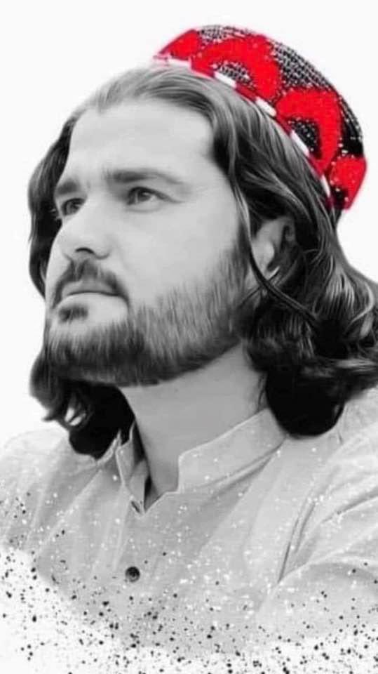 شهادت دې د الله پاک په دربار کې قبول شه دتور پنجاب په مقابل کې دې خپل خوږ ژوند دلاسه ورکړ خوتاریخ دې پریښود
ارواه دې ښاده او یادونه دې تل پاتې اوسه