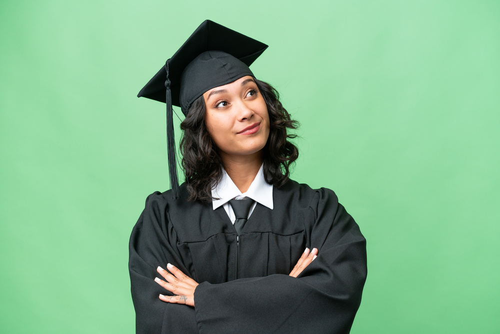 CollegePlanSrc's tweet photo. Many people will advise that your #college #major should be something you feel passionate about, but you also have to factor in the #job you hope to get after #school. Some #careers seem nice on paper but can be hard to earn enough wages to pay back loans. https://t.co/zDvYTE7POM https://t.co/5OCoKiFyn5