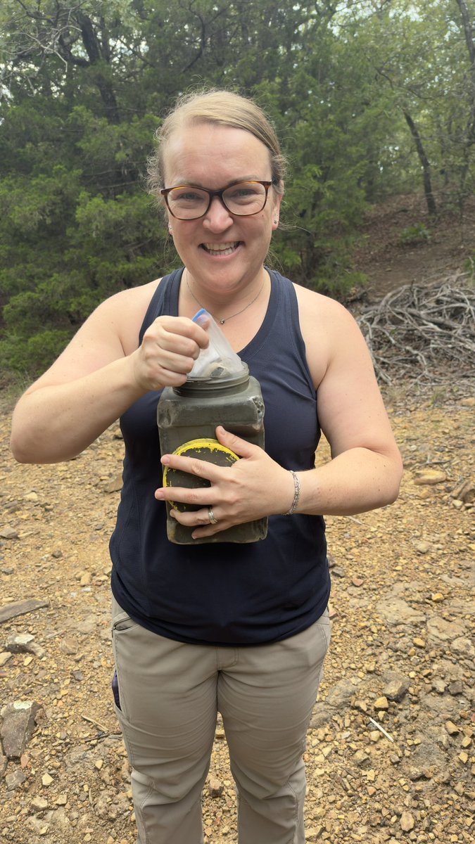 3CharlesWatkins's tweet photo. Oldest geocache in Oklahoma was found while we were there!! #pathfinder33 #geocaching #geocache #getoutside #gogeocaching https://t.co/CFzJgIO4ZB
