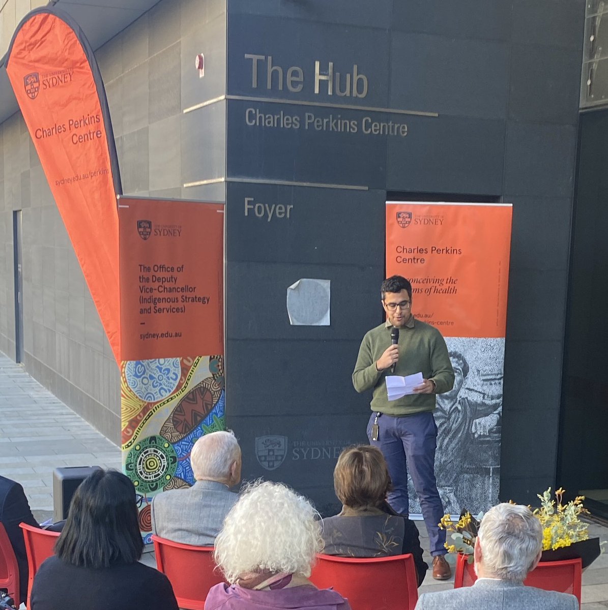 Recognising  Dr Charles Perkins AM with a Blue Plaque in his honour at the Charles Perkins Centre
Prof Steve Simpson
Uncle Chicka Madden
Dr Jordan Pitt
Mrs Eileen Perkins
#charlesperkins <a href="/naidocweek/">NAIDOC</a> 

➡️ sydney.edu.au/news-opinion/n…