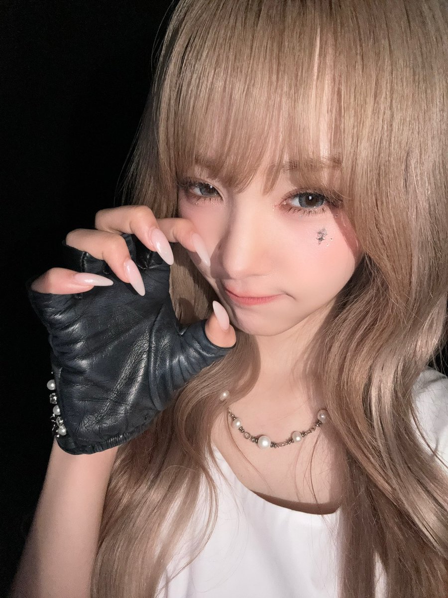 WOOAH 우아 tweet media