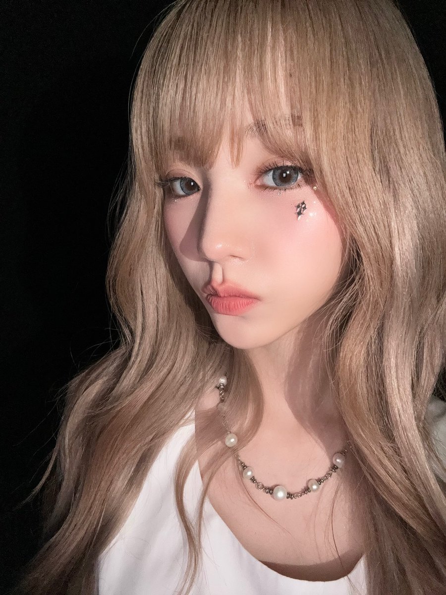 WOOAH 우아 tweet media