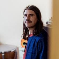 Hello, good morning 🙋🏻‍♂️ 
Really delighted to have <a href="/quanticmusic/">Quantic</a> as my guest on today’s show <a href="/BBC6Music/">BBC Radio 6 Music</a>