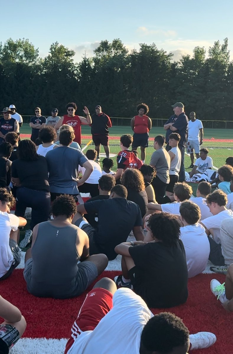 Thank You Stepinac Alumnus - Stepinac honors academy - All State Football - award winning drama program.  Ryan Diaz for his great talk about Academics at tonight's camp . Ryan talked about the importance of academics to open the door for a student athlete.  Football is great but