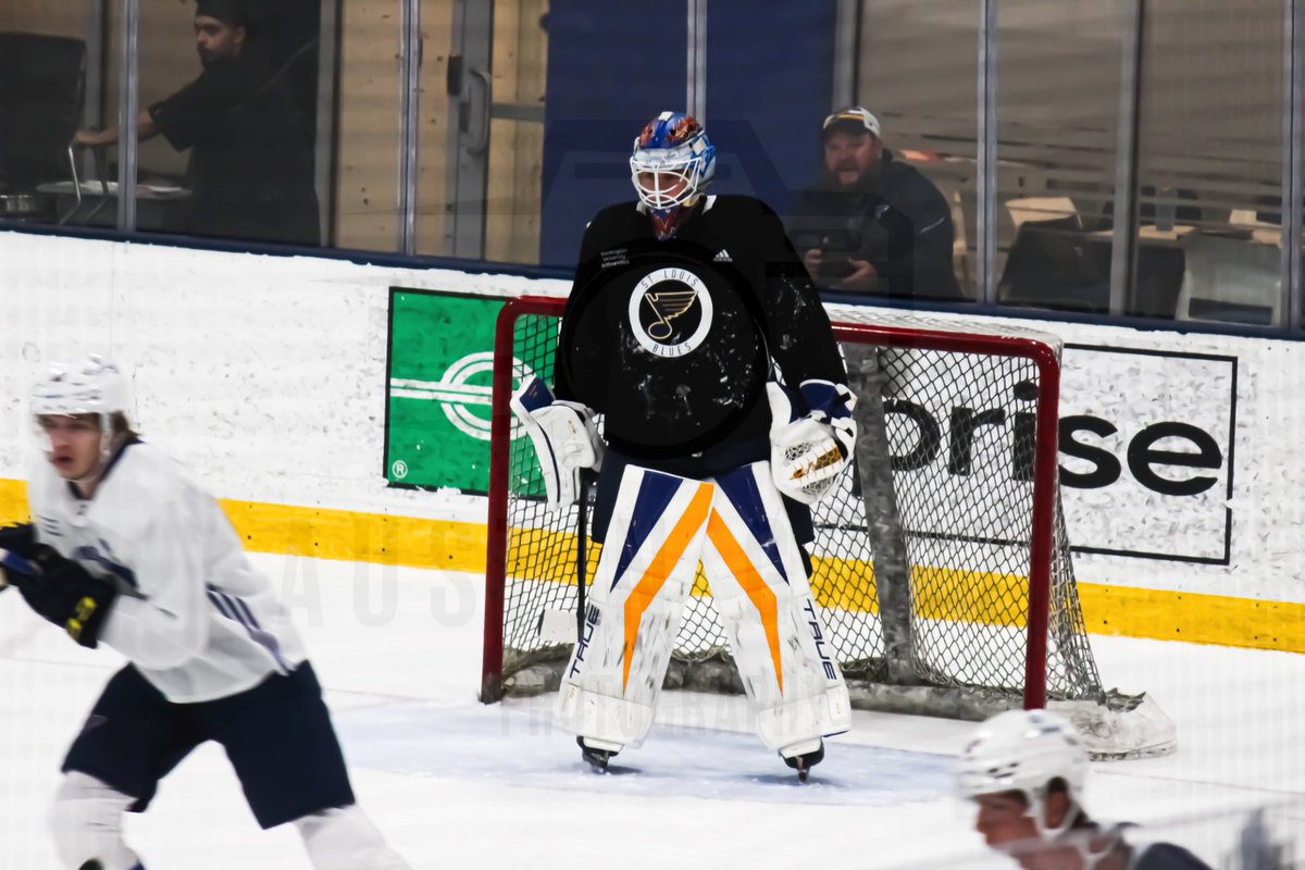 ALTSKEYR6's tweet photo. 07/03/2024 Centene Hockey Arena.

Wednesday Afternoon Team Macinnis Vs Team Tkachuk Scrimmage Game.

We Have @WillCranley70 Playing In Net For Team Macinnis.

@StLouisBlues
@NHL

📸: @austingonzphoto https://t.co/rsX1T7Q6lw