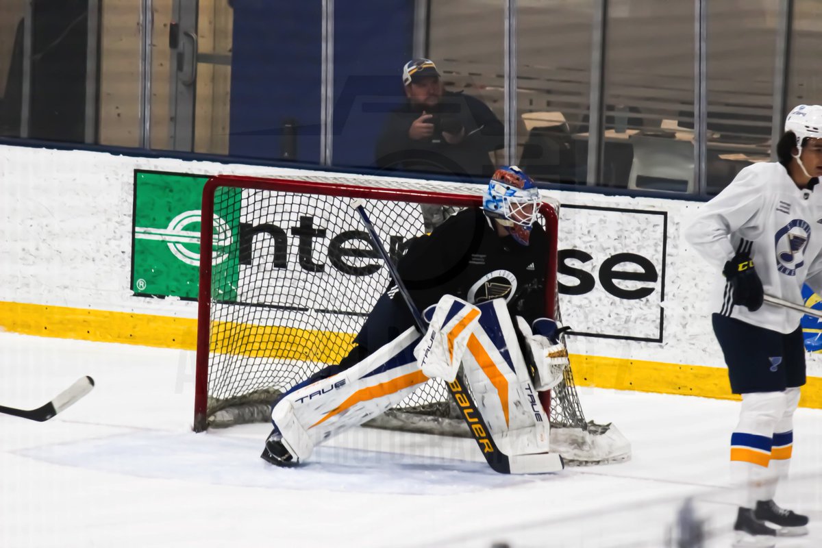 ALTSKEYR6's tweet photo. 07/03/2024 Centene Hockey Arena.

Wednesday Afternoon Team Macinnis Vs Team Tkachuk Scrimmage Game.

We Have @WillCranley70 Playing In Net For Team Macinnis.

@StLouisBlues
@NHL

📸: @austingonzphoto https://t.co/rsX1T7Q6lw