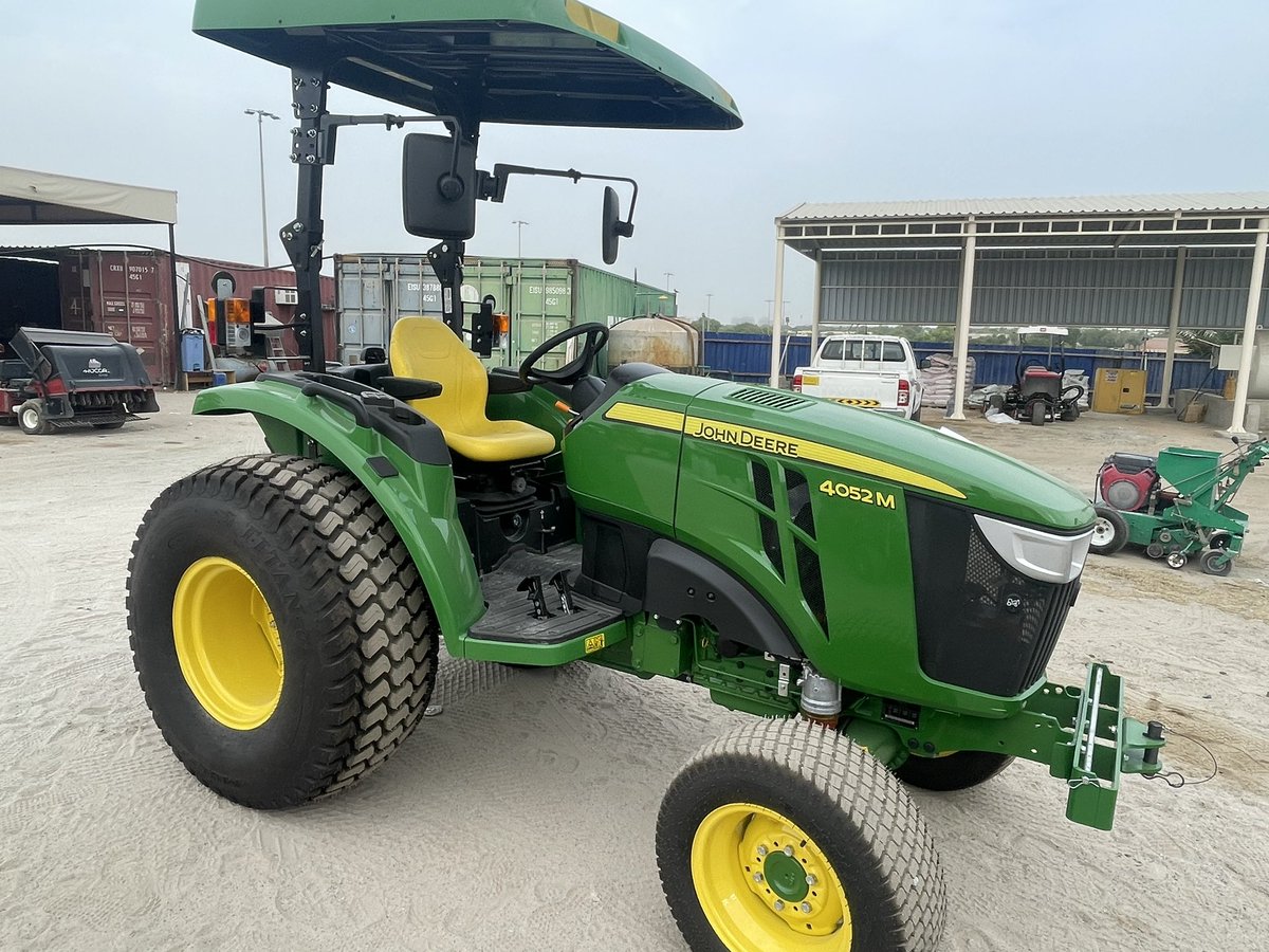 golfagronomy's tweet photo. New set of wheels for the team at Arabian Ranches Golf Club which will be a big benefit to completing more enhancements and projects in house for the members @troonint @troon @johndeere #greenkeeping #golf #turf #agronomy #4052m https://t.co/KcdnoN8FyC