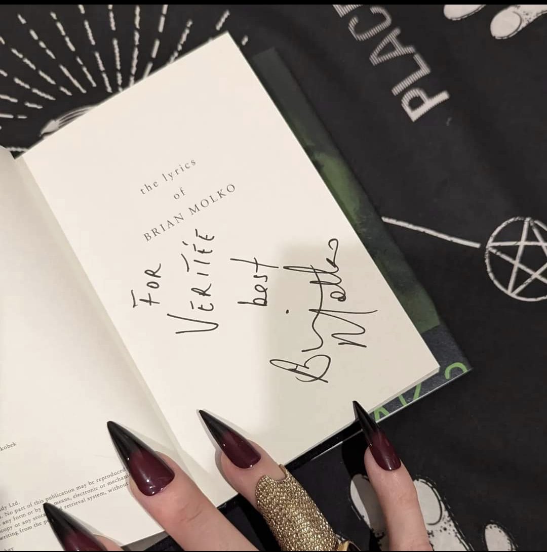 Veritée Hill tweet media