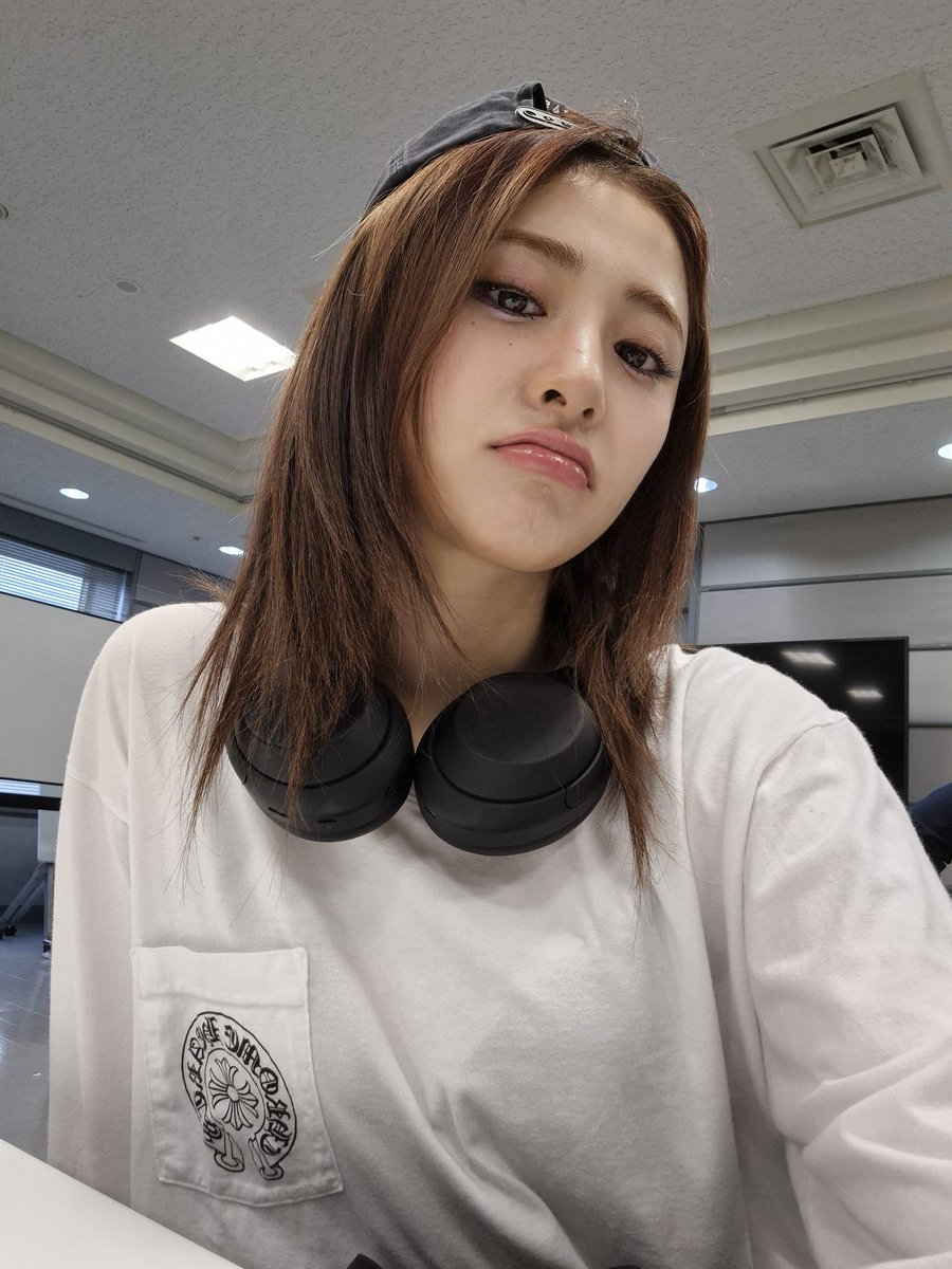 르세라핌 tweet media