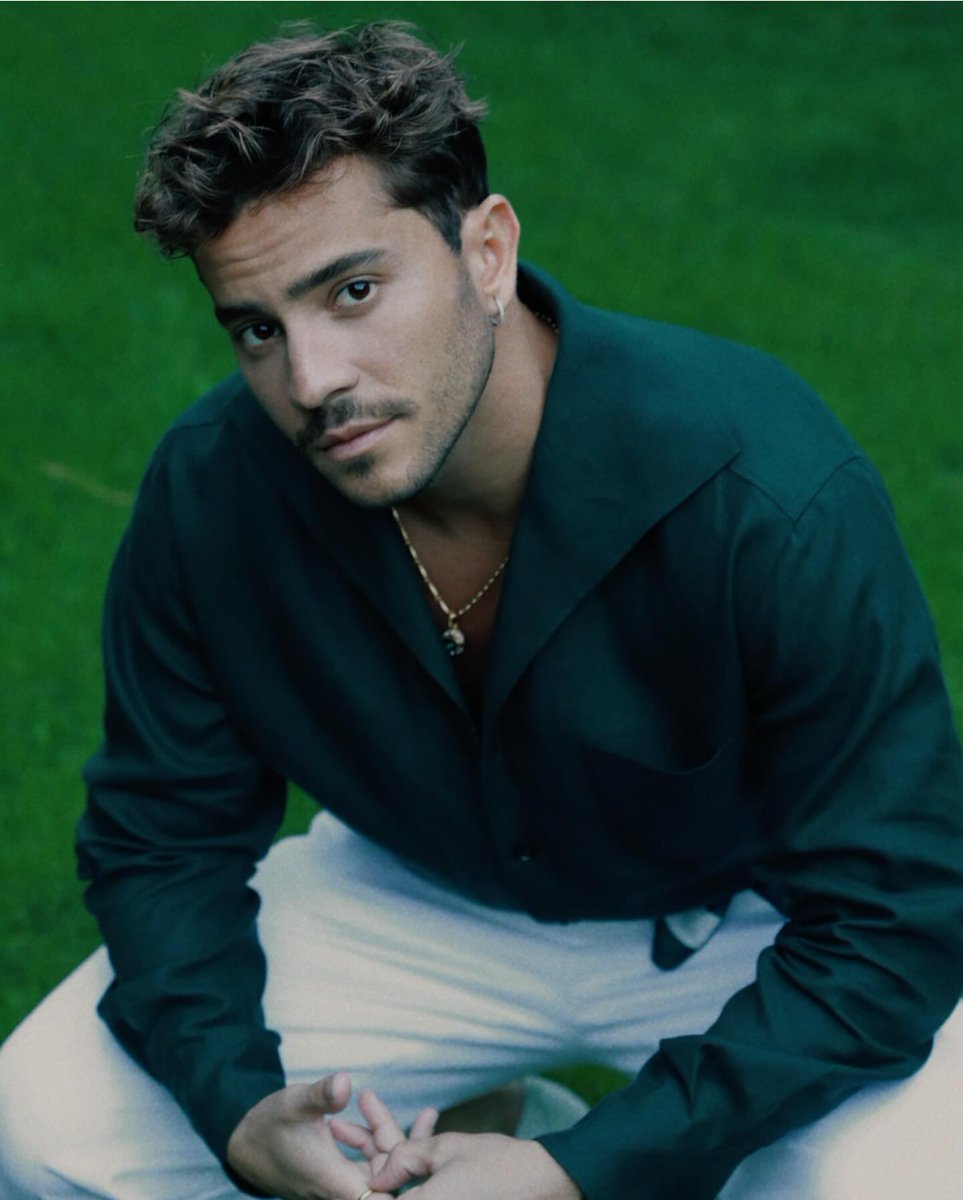 andrelamogliabr's tweet image. André Lamoglia para o evento #DGAltaModa, vestindo @dolcegabbana, em Sardenha, Itália 🤍✨

📸: Iude Richele