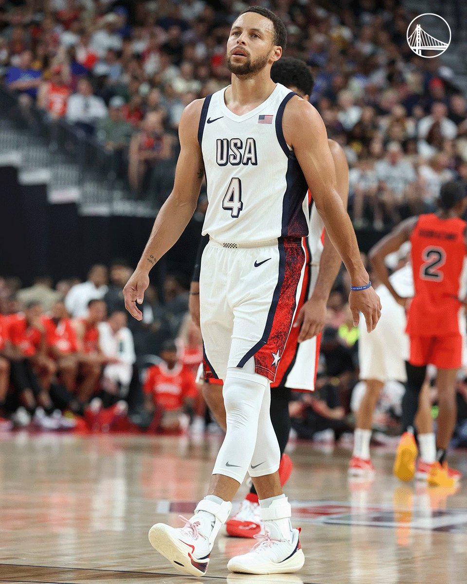 30problemz's tweet image. Steph Curry tonight:

12 PTS
3 AST
3 3PT
4-7 FG

Captain America 🇺🇸