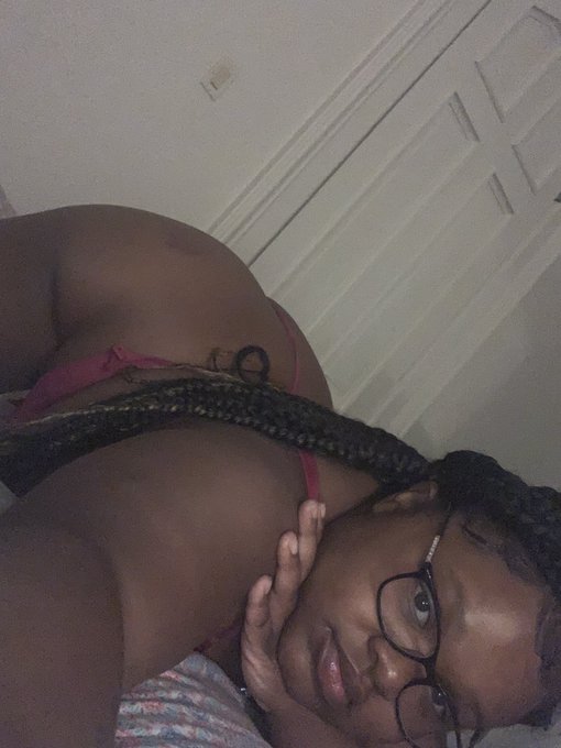 Daddy am I your baby ?? 😩 https://t.co/iY3hnnWrUr<a href="/tag/oldvideos"class="tags"><span>#oldvideos</span></a>