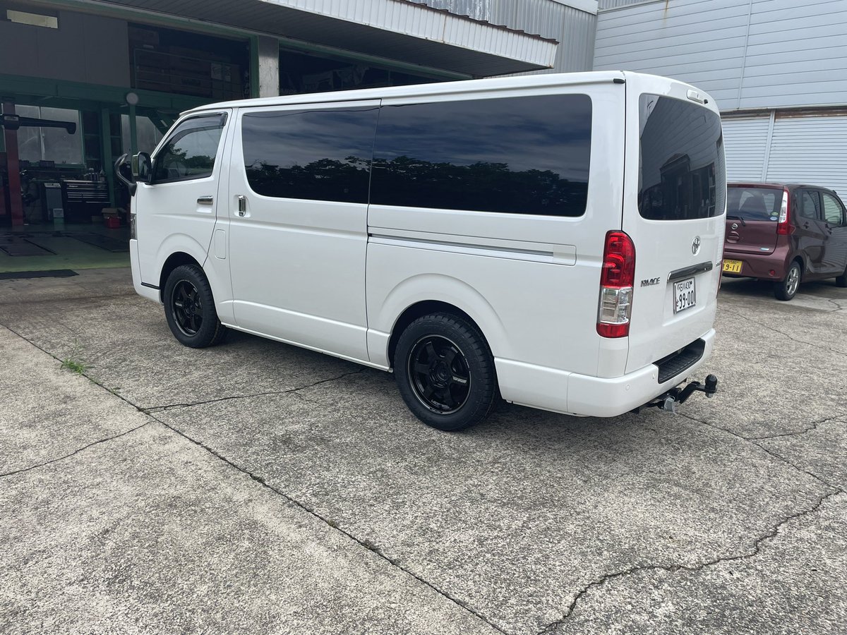 dot_racing_taku's tweet photo. でーきた🫡💡
もうなにも触らない🙄
って心に決めておこう❗️笑
#ハイエース
#TE37SB https://t.co/ila2Pjzc62