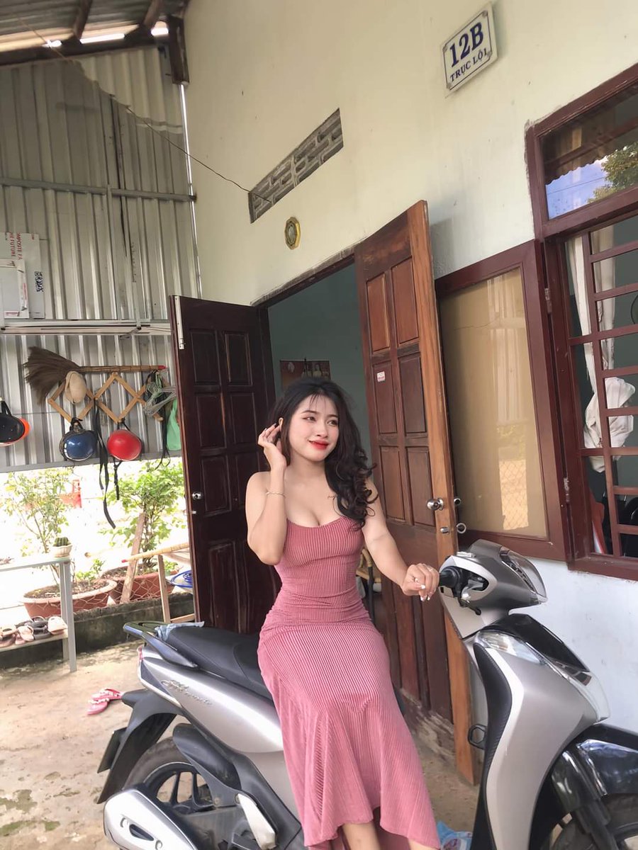 bconstanza1's tweet photo. Lm bạn trai e chịch thoải mái 🤭 https://t.co/DI1hOfbbzI