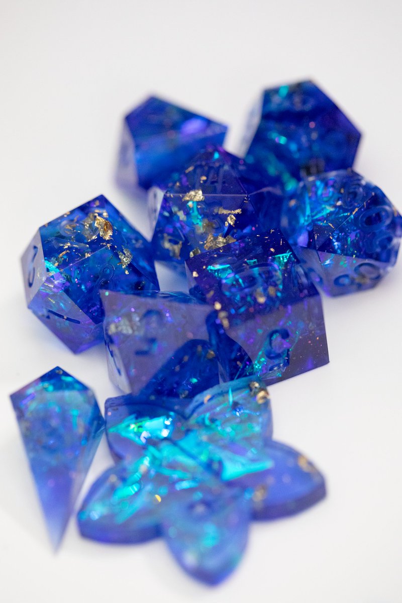 StardustCreatives tweet media