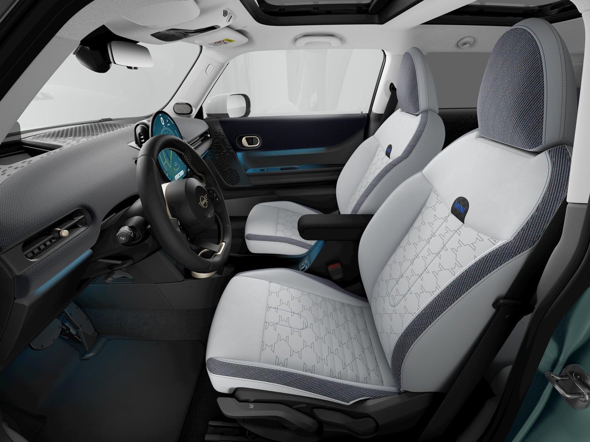 MINIPolanco's tweet photo. ¡Descubre el interior del nuevo MINI Cooper! Más estilo, más diversión y más libertad en cada kilómetro. 😌✨

#MINICooper #BIGLOVE https://t.co/WORMRrmmns