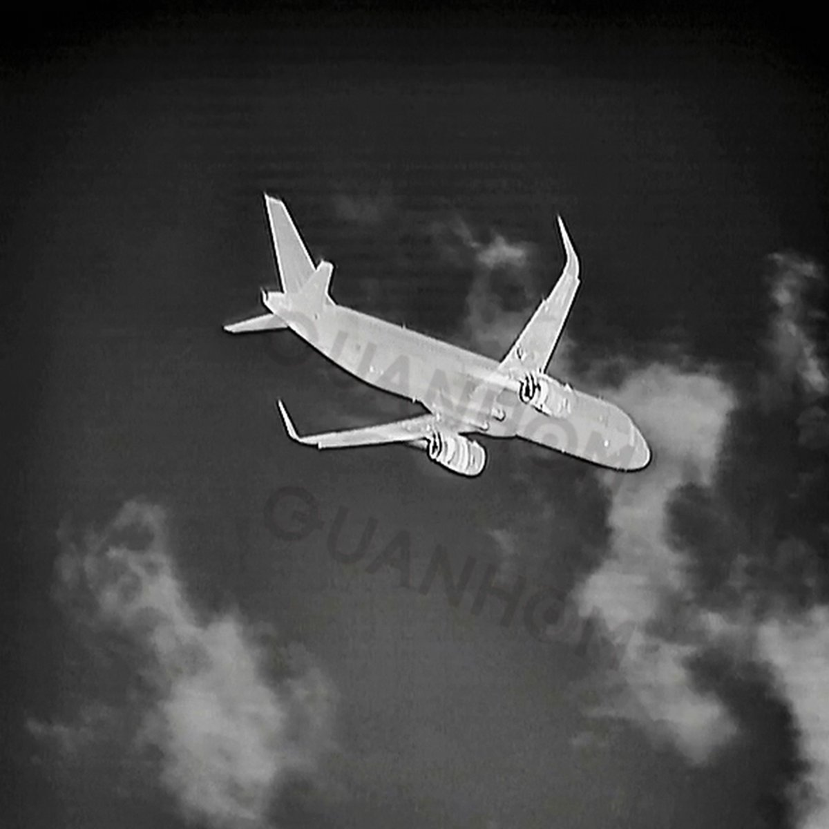 InfraredQuanhom's tweet photo. 🥰Come on! Take a look at stunning flight images of #aircraft captured with the Quanhom® GLA7510KD-ITZ1212 #infraredcamera.✈️
🔗Know more: https://t.co/UwcxzUOnHk
#Quanhom #LWIR #thermalimaging #aircraftflight #photography https://t.co/ynrhmIMPX6