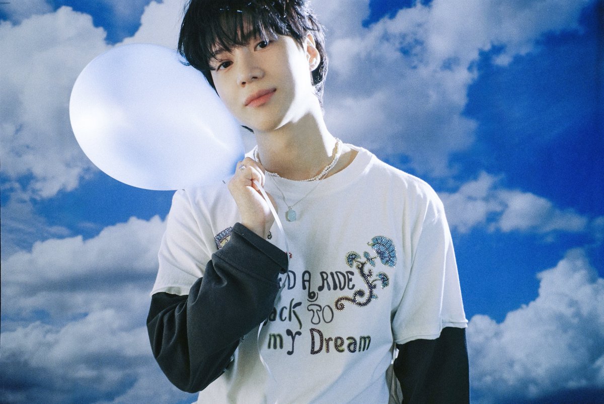 TAEMIN_STAFF's tweet photo. 𝐃-𝟏 🌱

#태민 #TAEMIN https://t.co/KCquoiyllQ