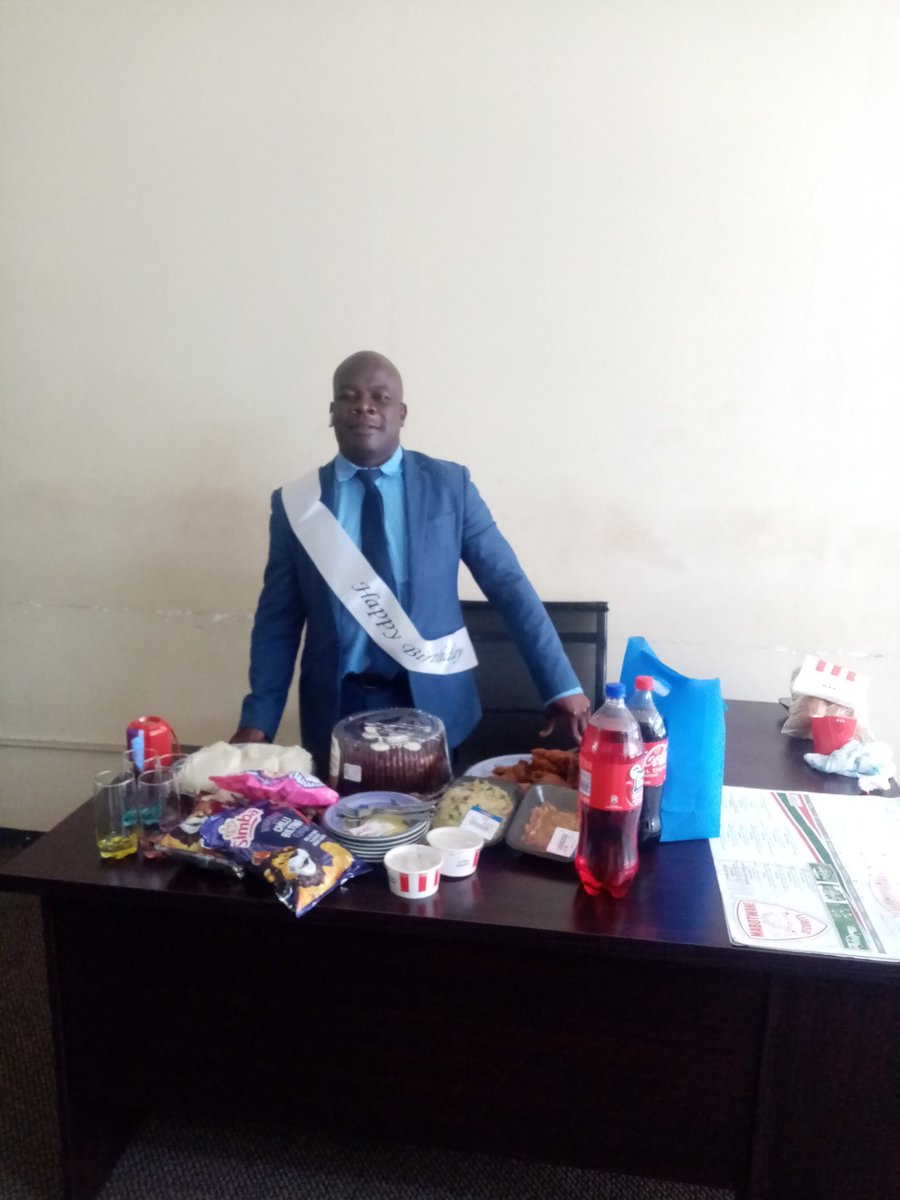 I would like to thank God 4 His grace upon my life,it wasn't easy 4 me 2 see this day but bcz of the power of God here i am,
May God lead me and all the plans that I'm planning in my future may God complete it,
Amen