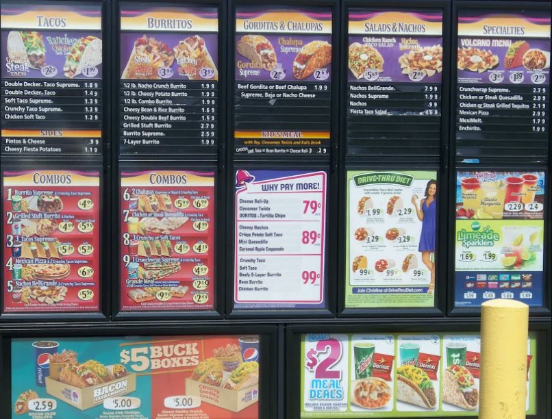 timecaptales's tweet image. A thread of how beautiful fast food menus used to be

1. Taco Bell