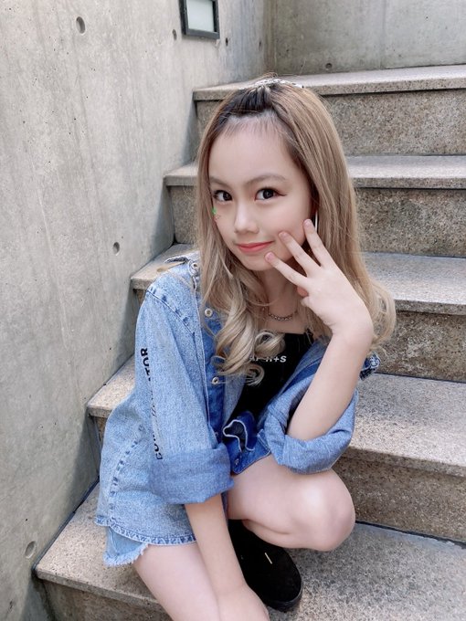 Twitterのコスプレ画像17