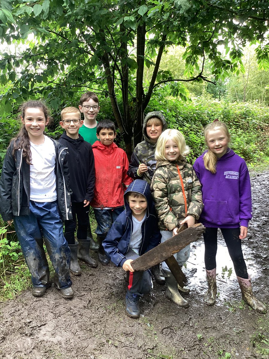 Miss Hunter's Class tweet media