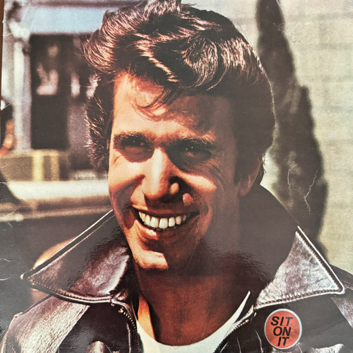 TKuutti's tweet photo. I found this LP at a flea market in Finland for €10 and now I wonder if the songs are still Fonzies' favorites and what @hwinkler4real  think about those. https://t.co/OXhf4neDWR