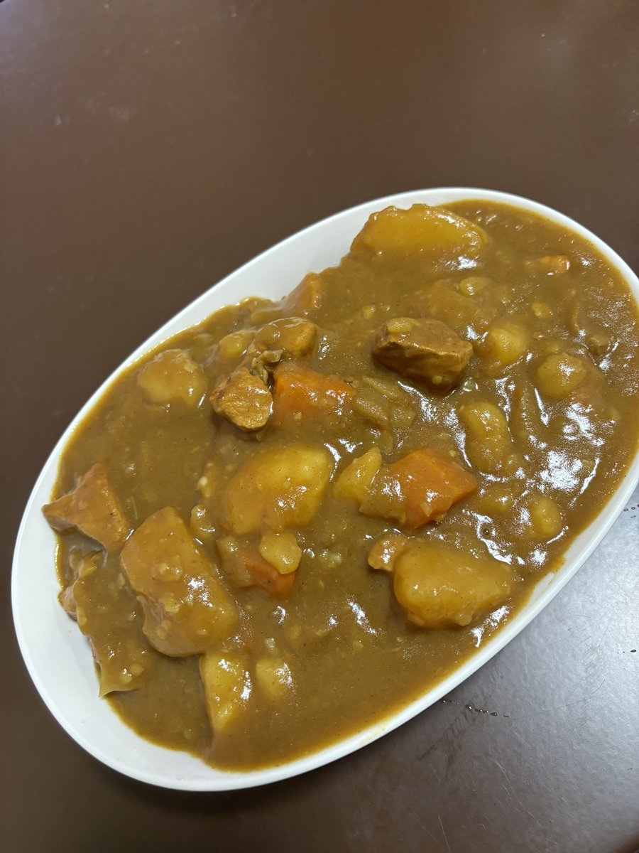 tanataro_gohan's tweet photo. 今日もカレー https://t.co/o4W47rXE0c