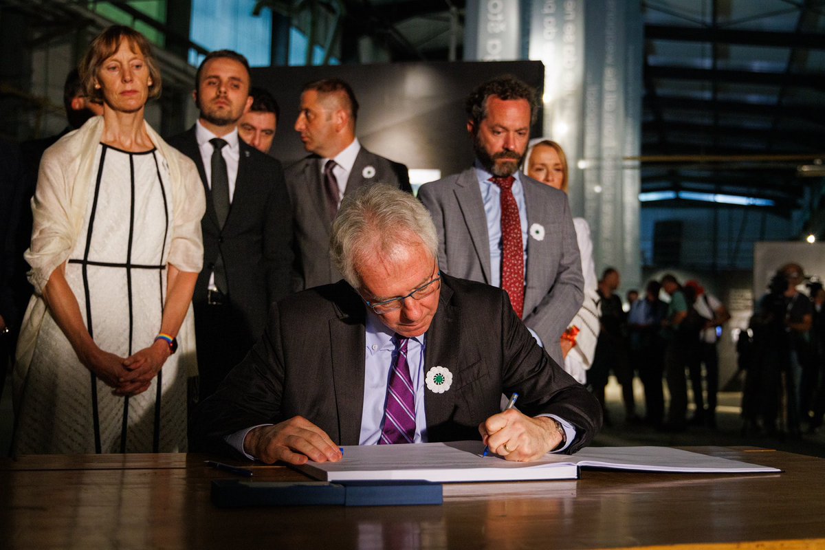 The United States stands together with the people of Bosnia and Herzegovina as we honor the memory of the approximately 8,000 men and boys who were murdered in the Srebrenica genocide 29 years ago.  

Department of State Deputy to the Ambassador-at-Large for Global Criminal
