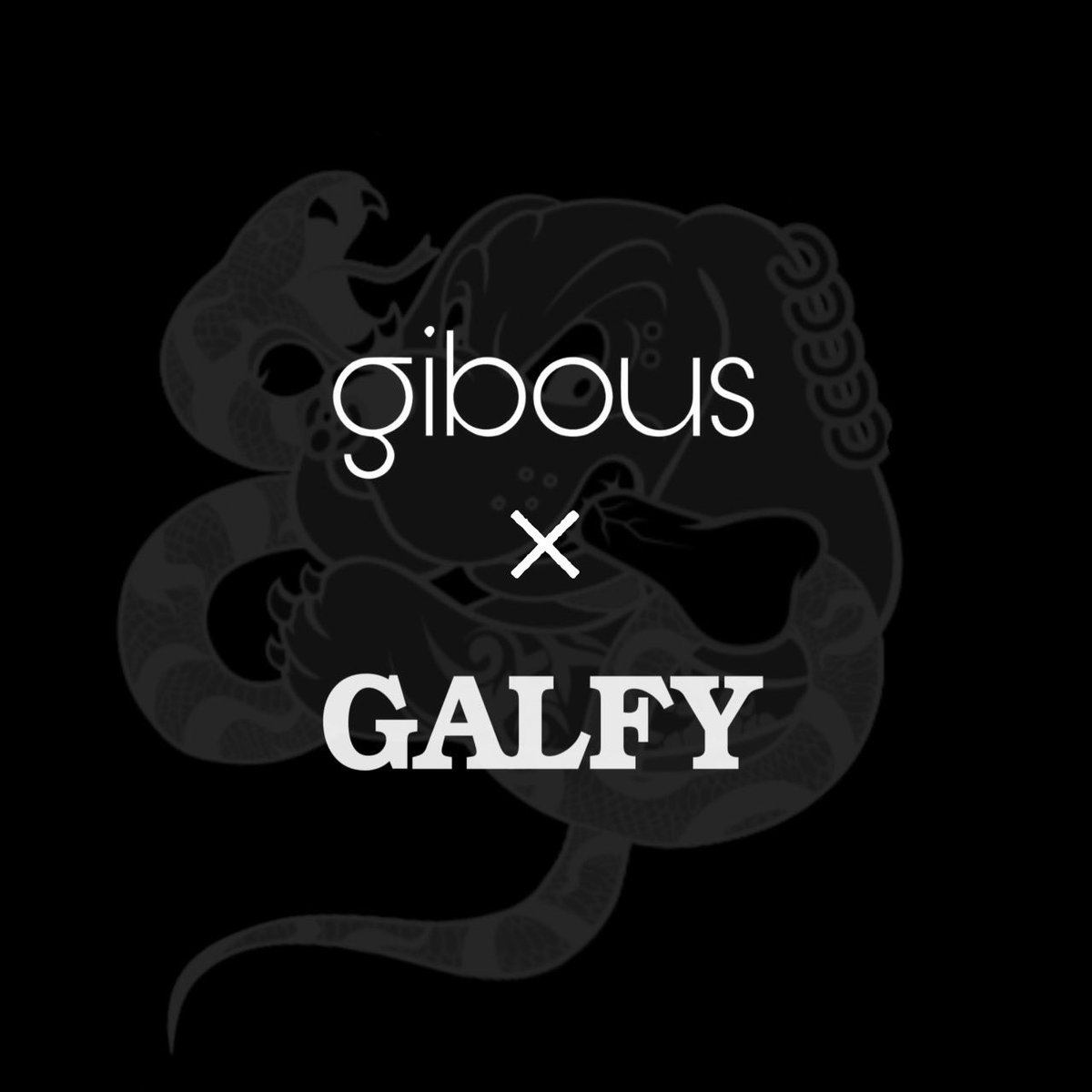 販売開始です︎♛︎